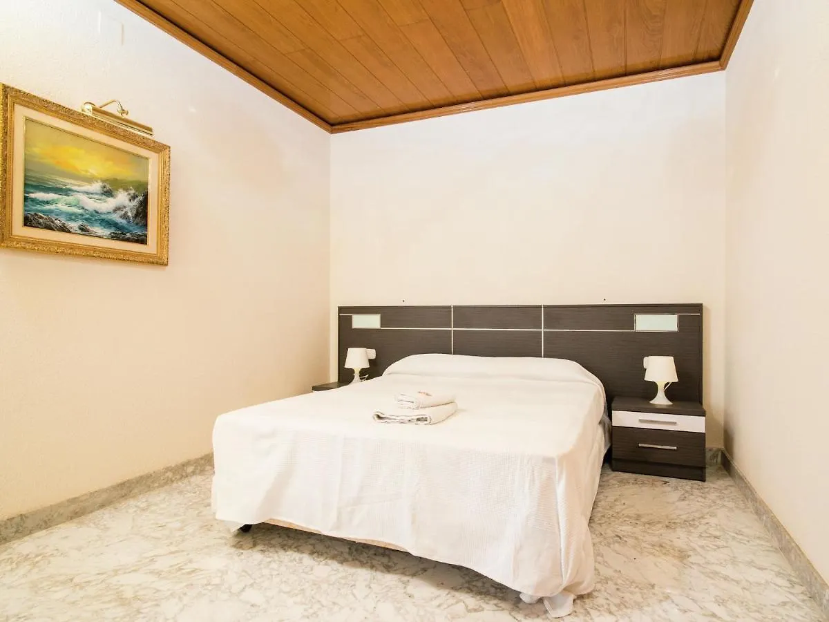 Ferienhaus Belvilla By Oyo Amfora Miro Sant Pere Pescador Spanien